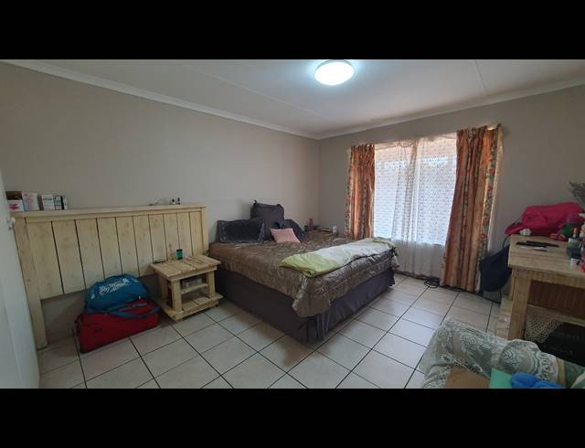 2 BEDROOM SECTIONAL TITLE FOR SALE IN NEW REDRUTH